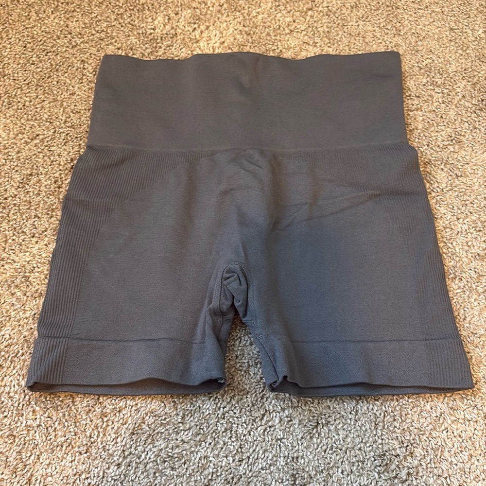 Set Active Shorts